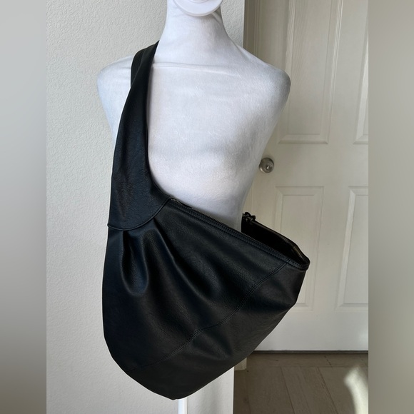 Free People Black Hobo Bag - Picture 7 of 16